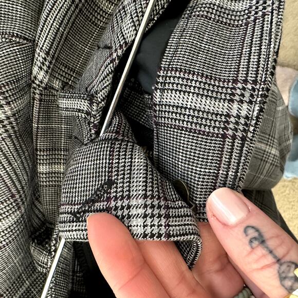 Abercrombie & Fitch Simone Gray Plaid Maroon High Rise Ankle Flare Trouser Pants - Picture 9 of 9